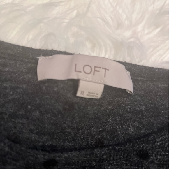 Loft cold shoulder top; ladies large - Picture 3 of 3